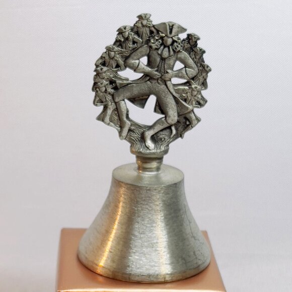 Woodbury Pewter Bell 10 Lords Leaping Twelve Days of Christmas Collection USA - Picture 3 of 6